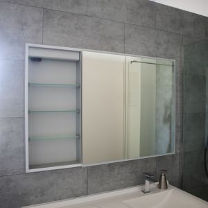 Armoire de toilette portes à droite miroir ARMILED - 120 cm - Prise 220V
