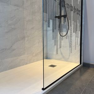Paroi de douche à l'italienne 100 cm x 200 cm - Sérigraphie motif noir MANHATTAN 