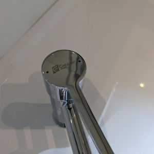 Mitigeur lavabo DOLLY manette avancée adapté PMR