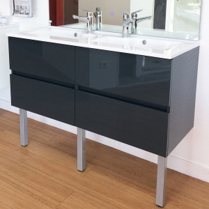 Meuble double vasque 140 cm ROSALY couleur gris anthracite brillant avec plan vasque en résine 140 cm x 46 cm